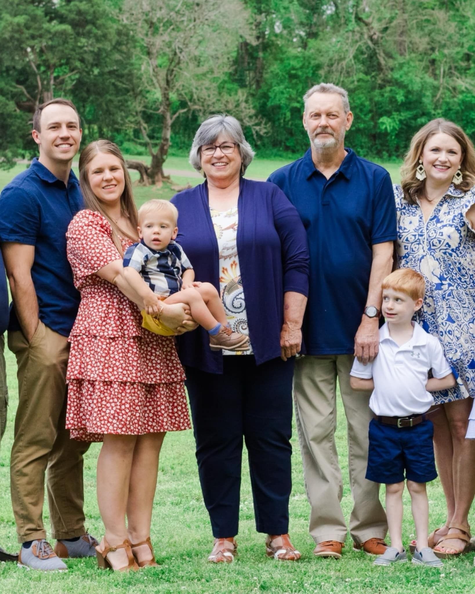 beautiful-gift-photography-family -photography-service-img