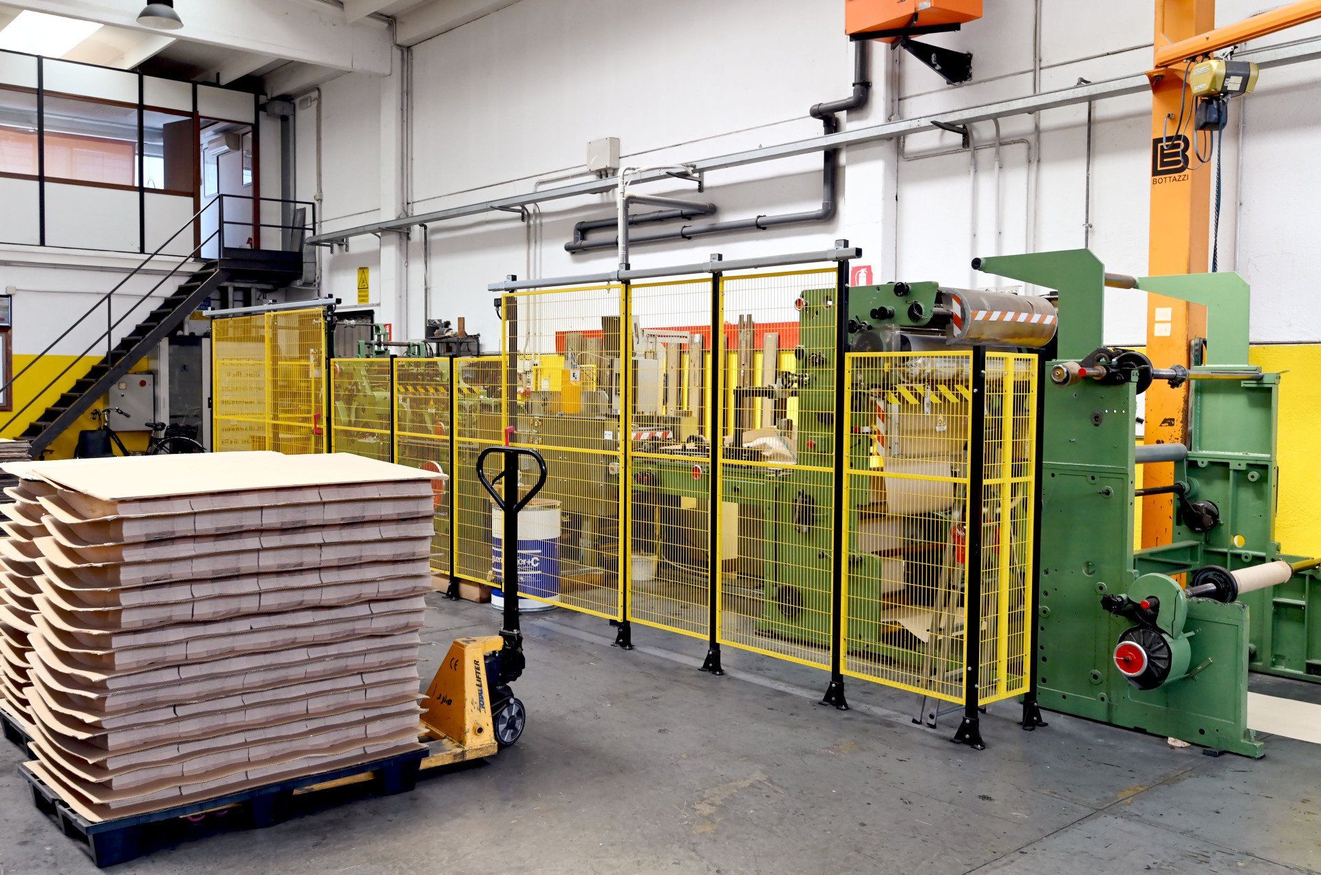 Produzione sacchi di carta e microfibra