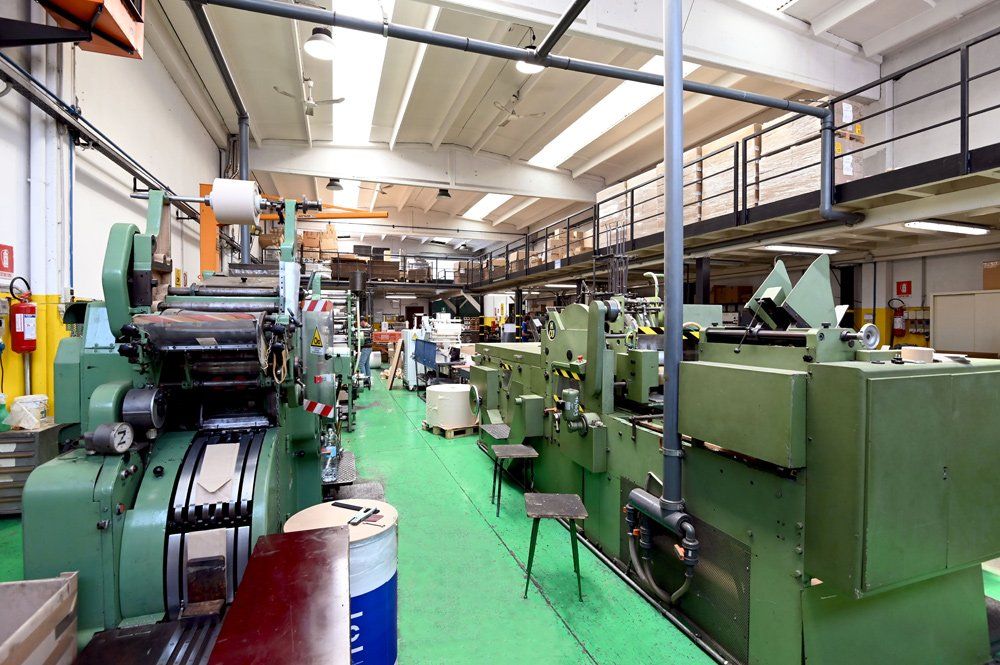 Macchinari per la produzione di sacchi di carta industriali