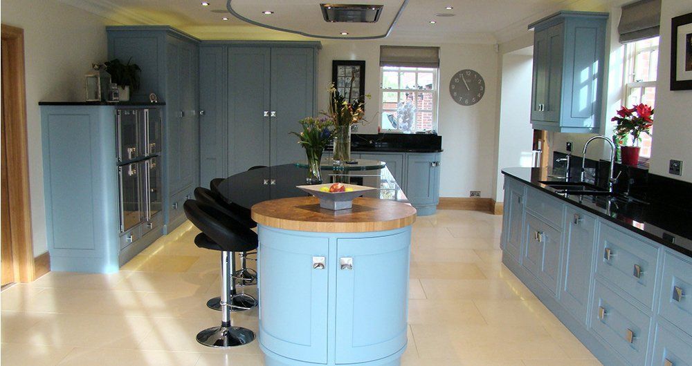 Modern Curved Painted kitchen