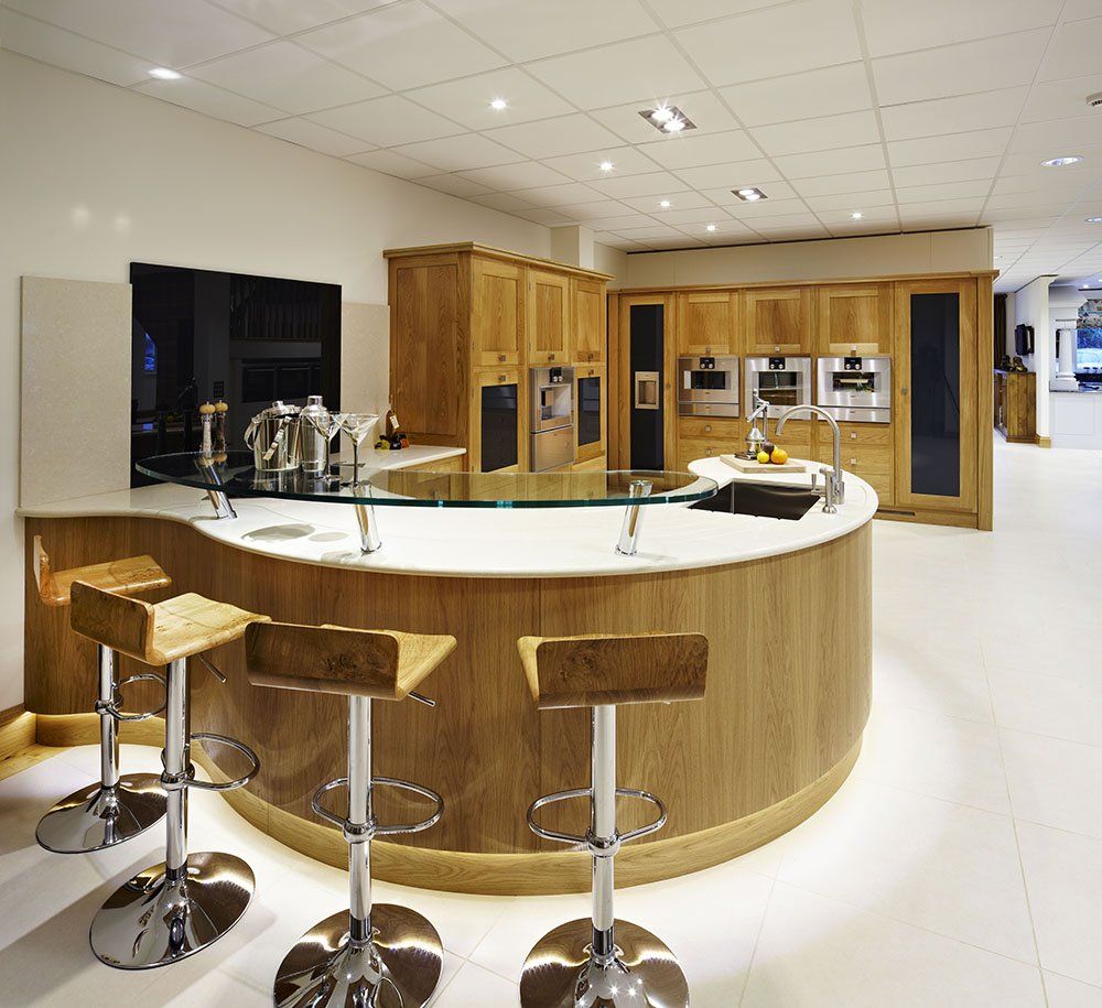Modern Curved Oak breakfast bar