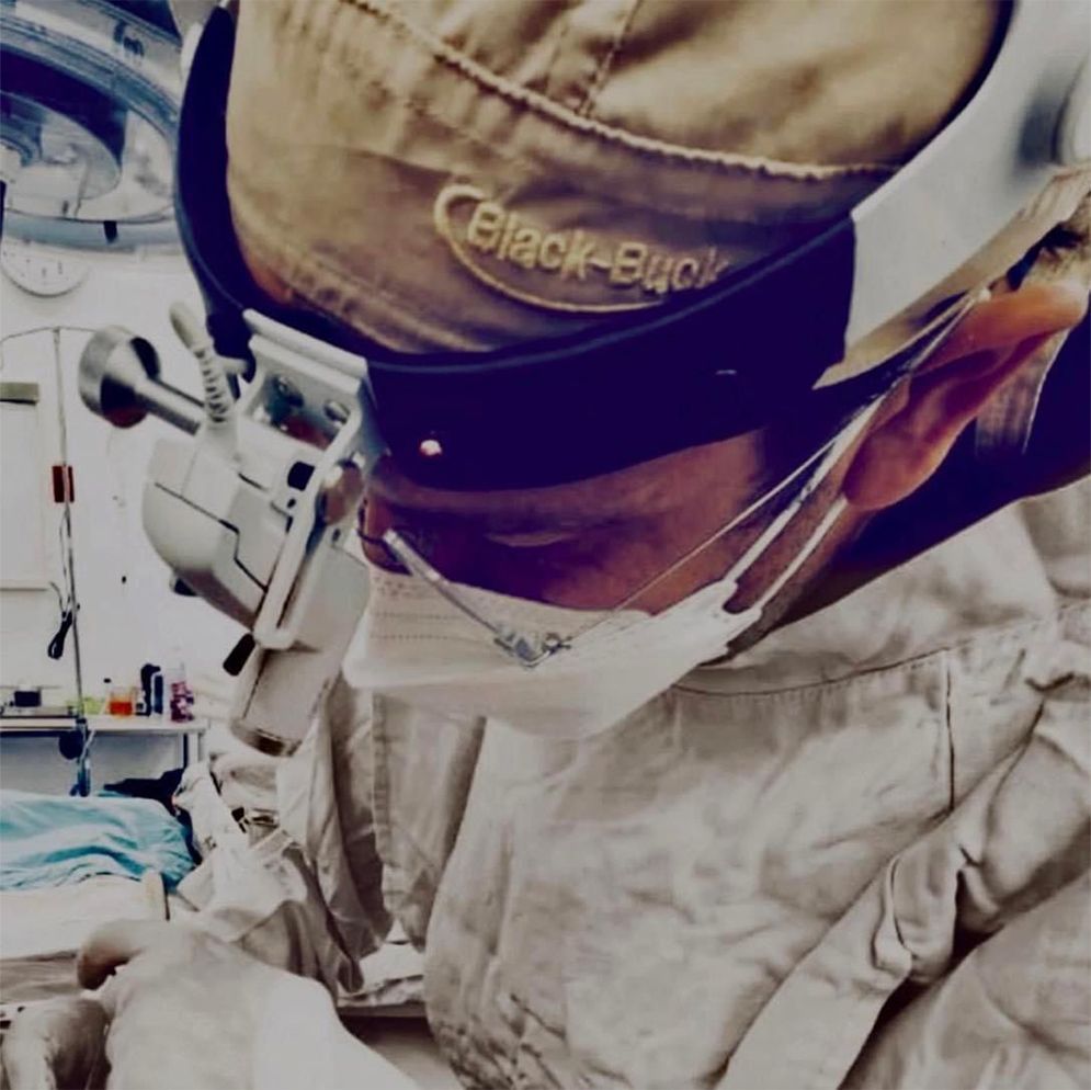 DR. SANTIAGO MENÉNDEZ ZERTUCHE