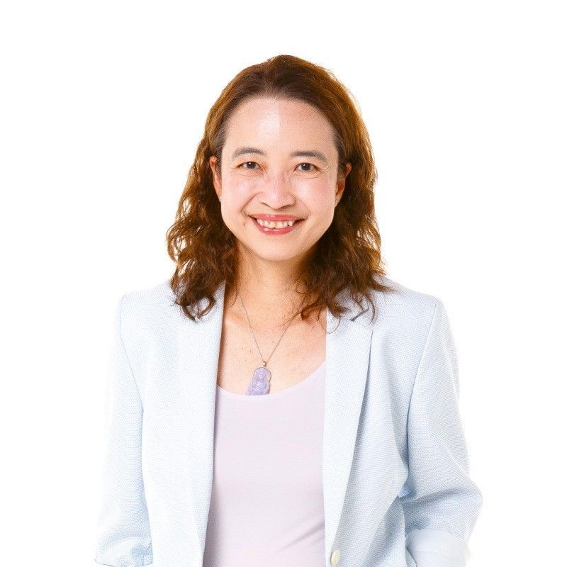 Dr Liz Wong