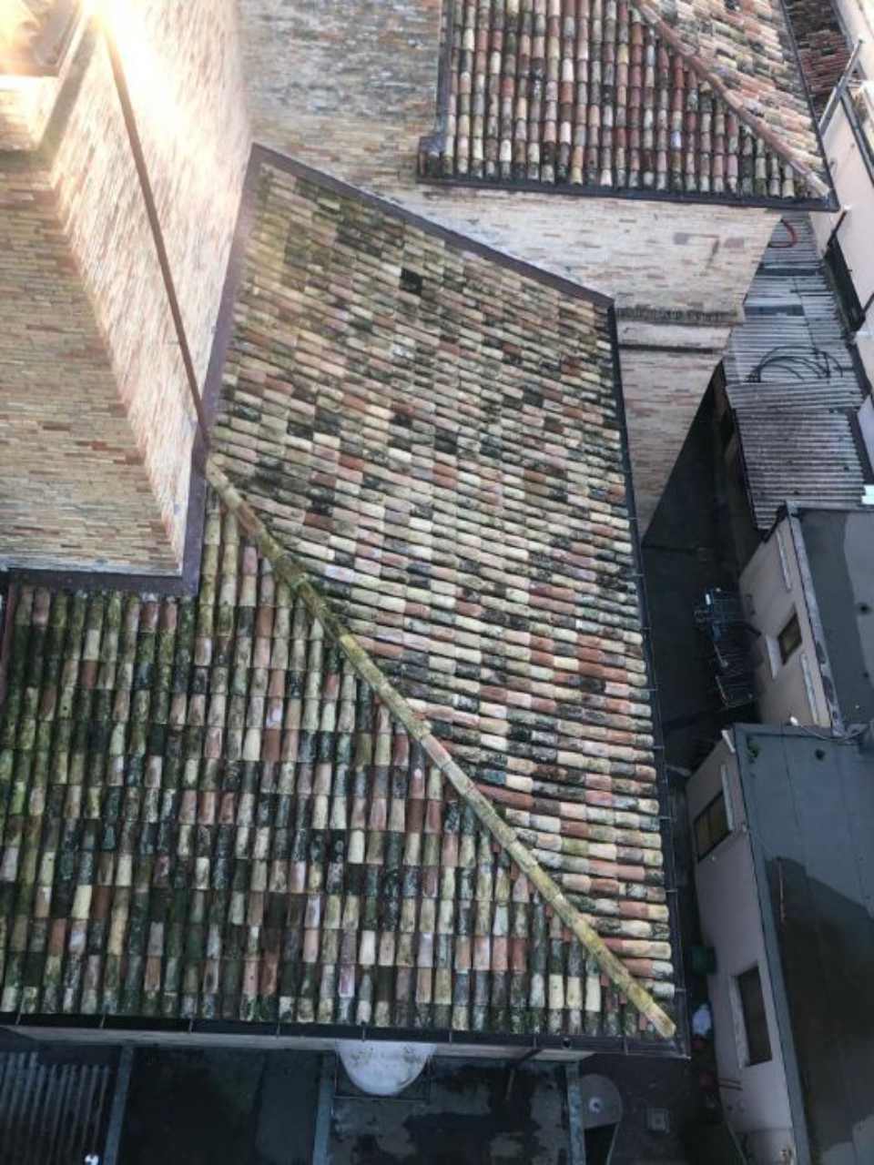 copertura di una basilica restaurata