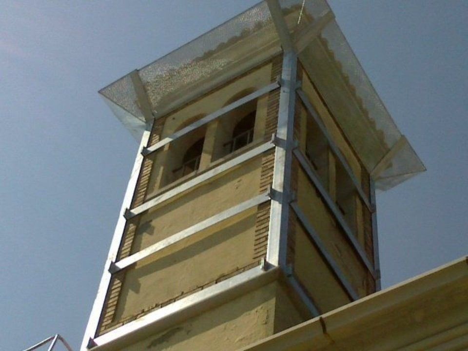impalcatura per messa in sicurezza di un campanile