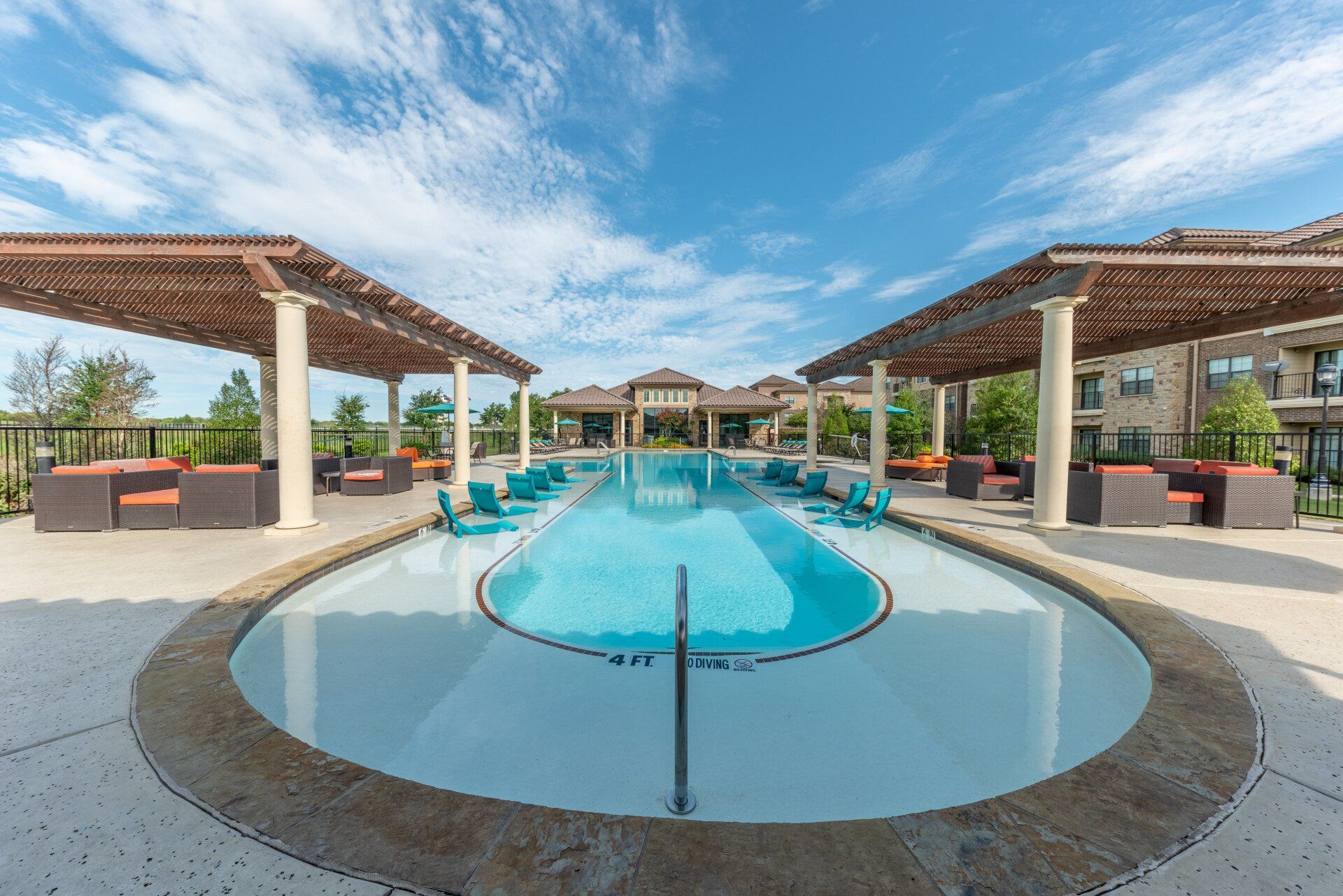 Swimming Pool | Evolv