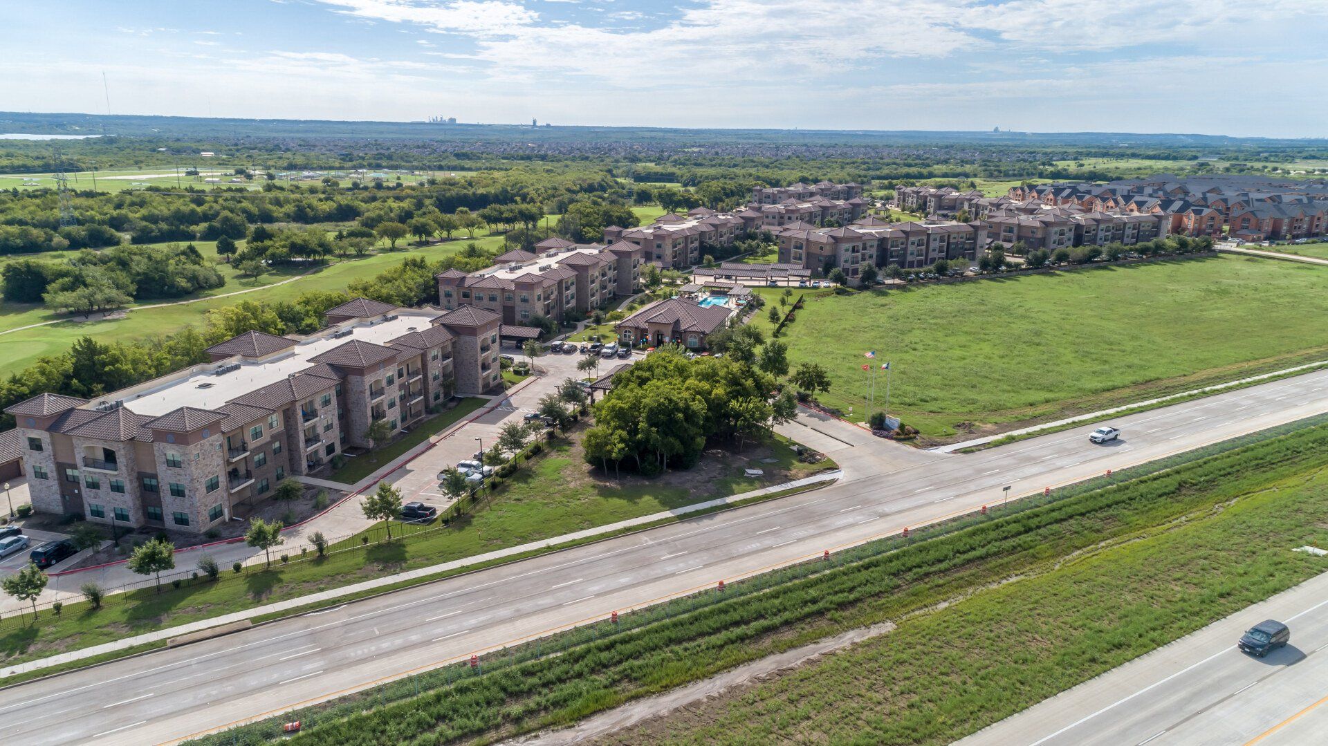 Community Exterior | Evolv