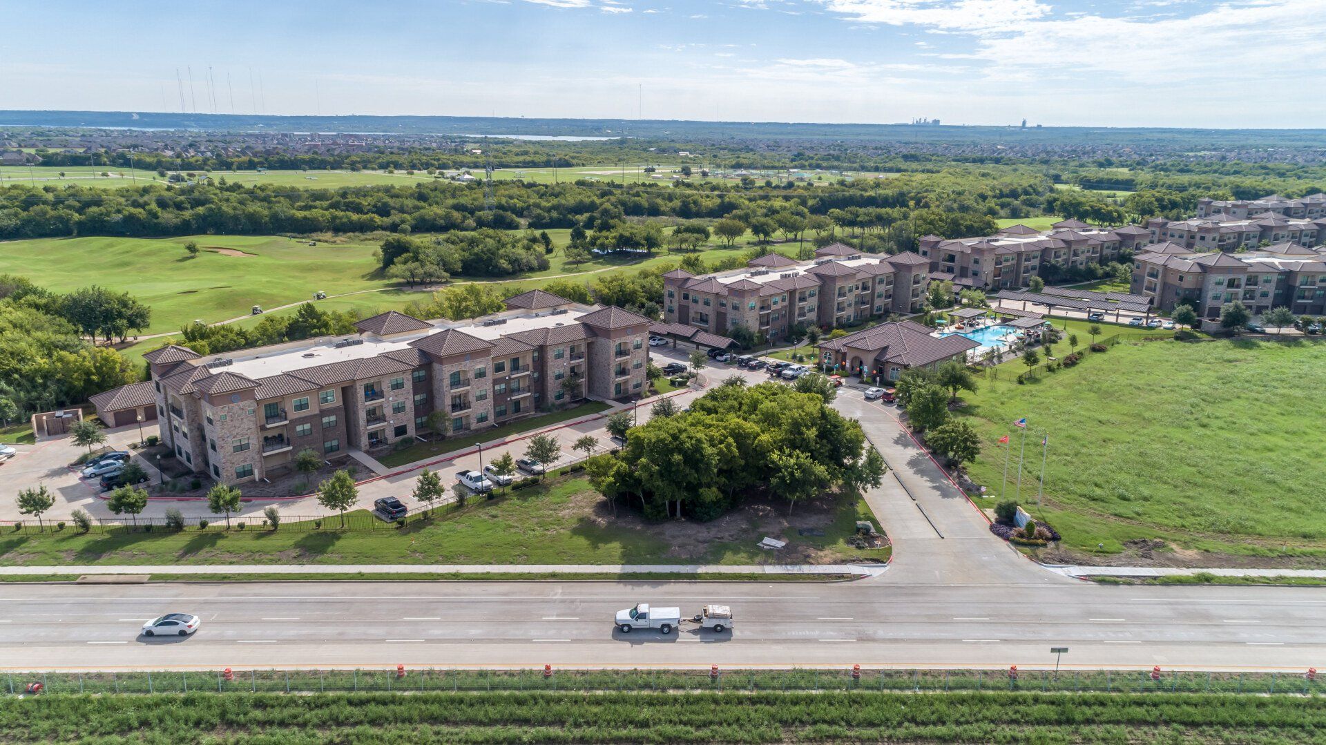 Community Exterior | Evolv