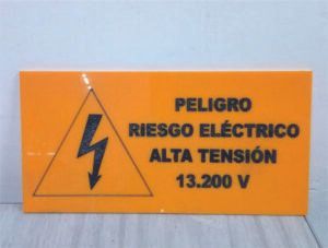 Llaverplas, señalización industrial para todo tipo de empresas en todos los materiales en Colombia