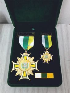 Encuentra en Llaverplas las mejores medallas de Medellín. Medallas para todo tipo de eventos en Antioquia. Somos fabricantes