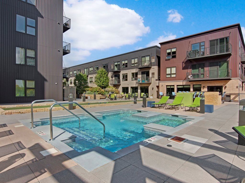 Rooftop Pool | 222 Hennepin