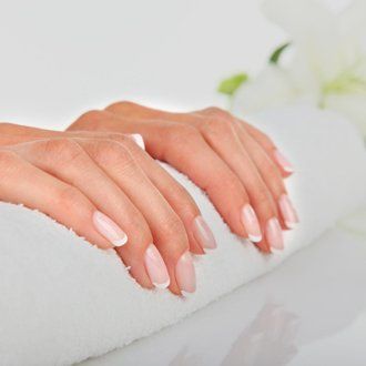 manicures