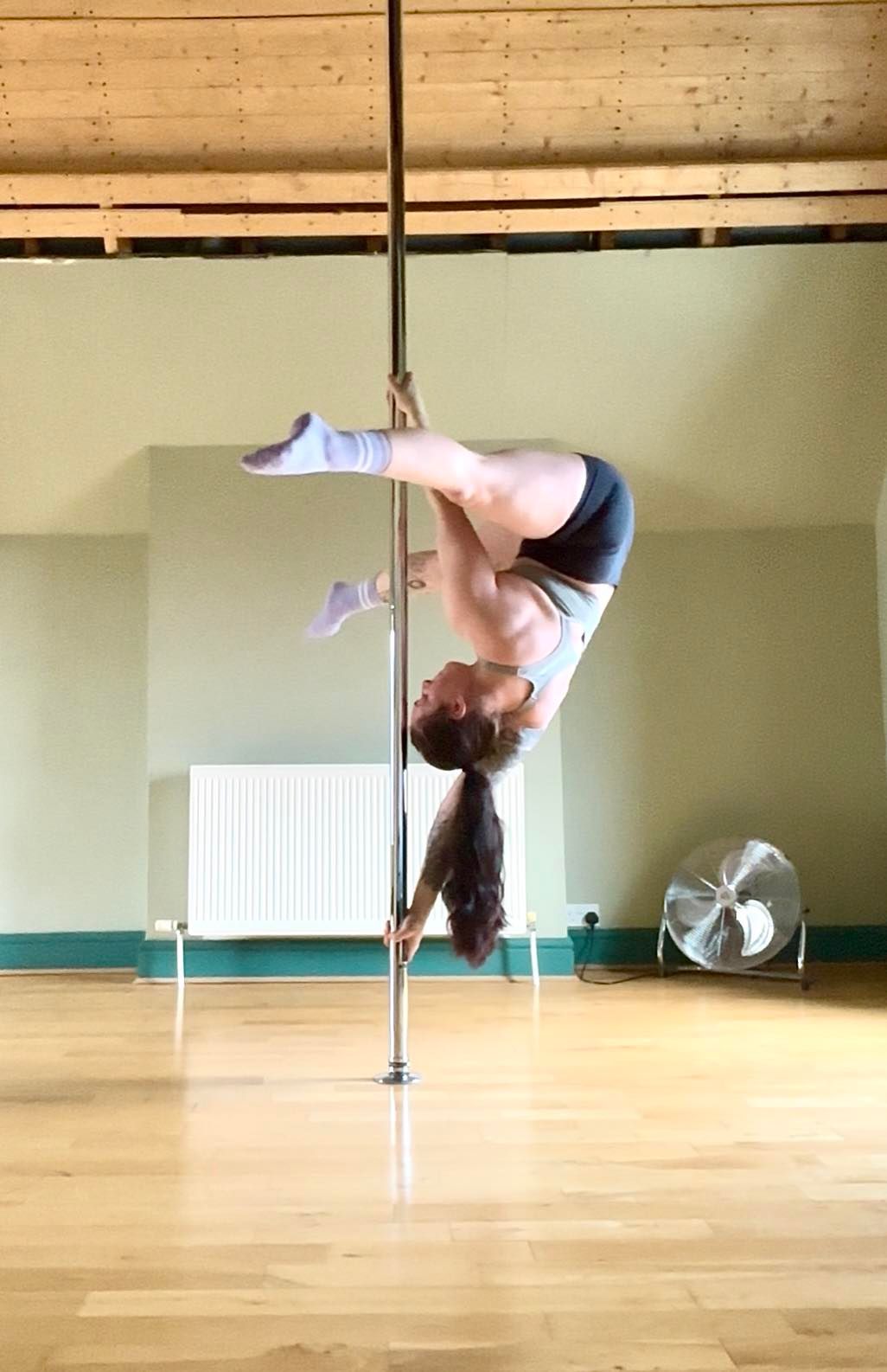 Book Private Pole Lessons With Cally At Pole Twisters