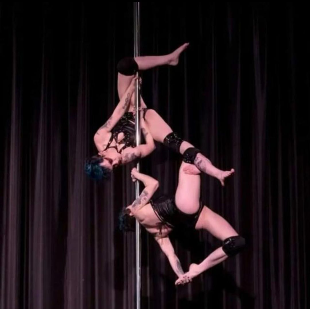 Book Private Pole Lessons With The Twins At Pole Twisters