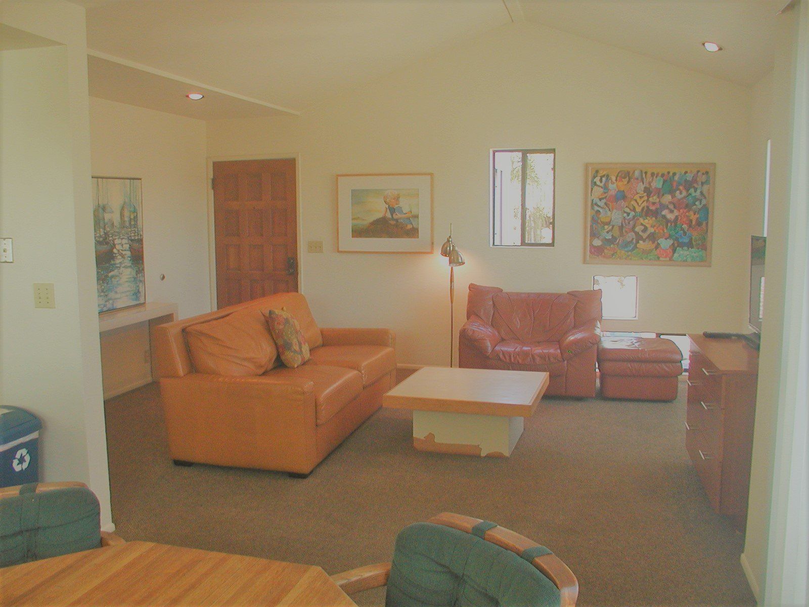 757 Avalon Court, Weekly Rental
