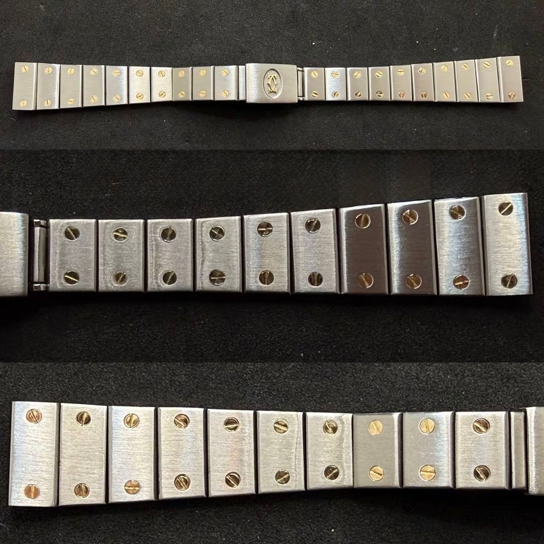 Tre primi piani di un bracciale per orologio in acciaio spazzolato con viti dorate su ogni maglia, su sfondo nero.