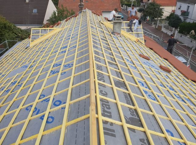 Réaliser une toiture en bac acier simple peau d'un local à Fécamp (76400) -  Entreprise de toiture sur Le Havre - Moricet Couverture