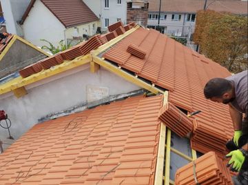 pose de couverture en tuiles Le Havre par notre couvreur