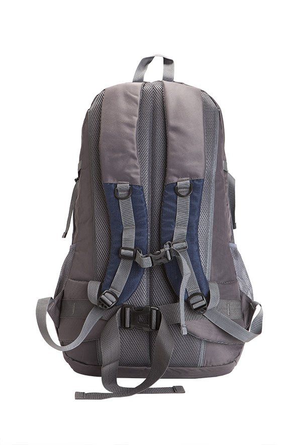 תיק למסע ולחיילים