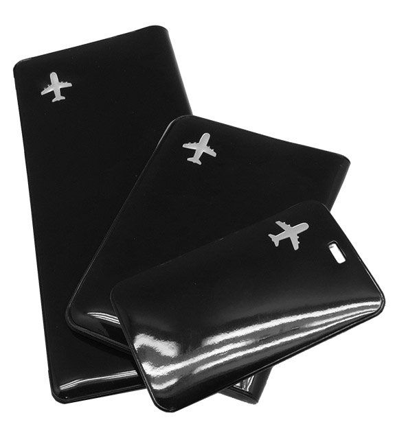 נרתיקים לדרכון לכרטיסי הטיסה ותג מזוודה