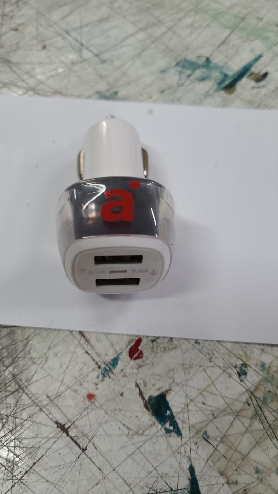 מטען למצת הרכב