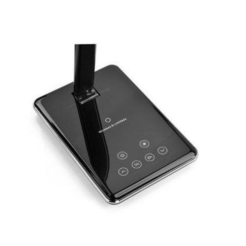 מנורה עם משטח טעינה