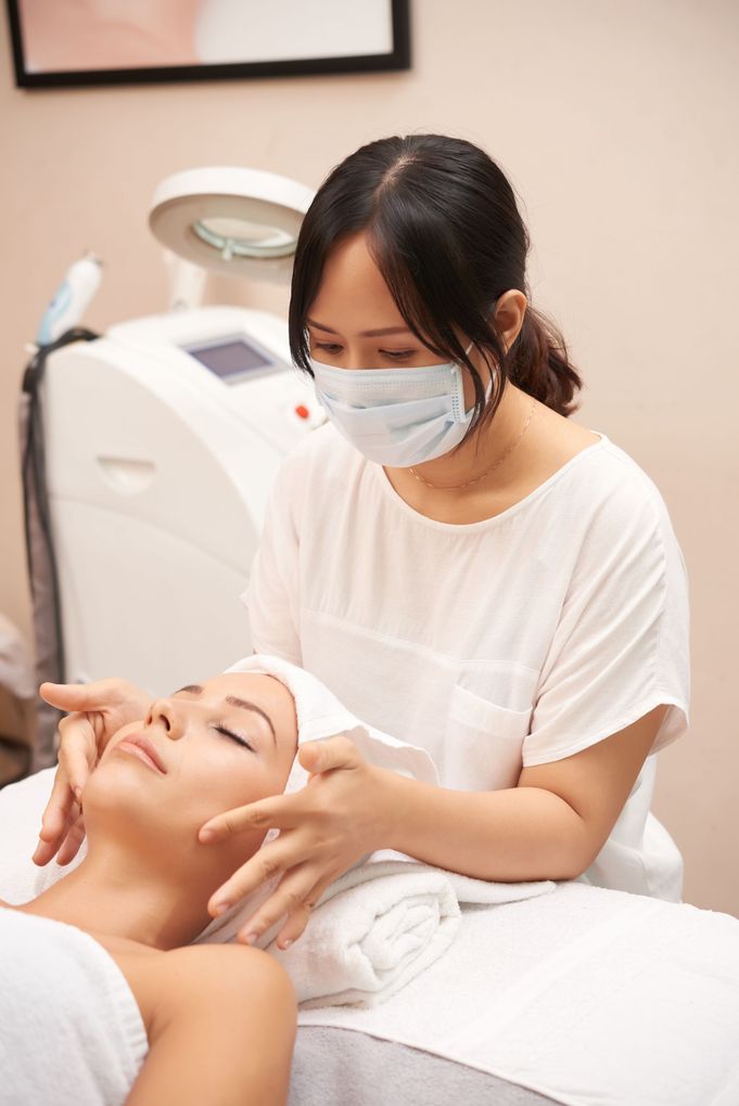 close-up-calm-woman-having-her-eyes-closed-while-being-beauty-salon-having-procedure-laser-hair-removal-her-face