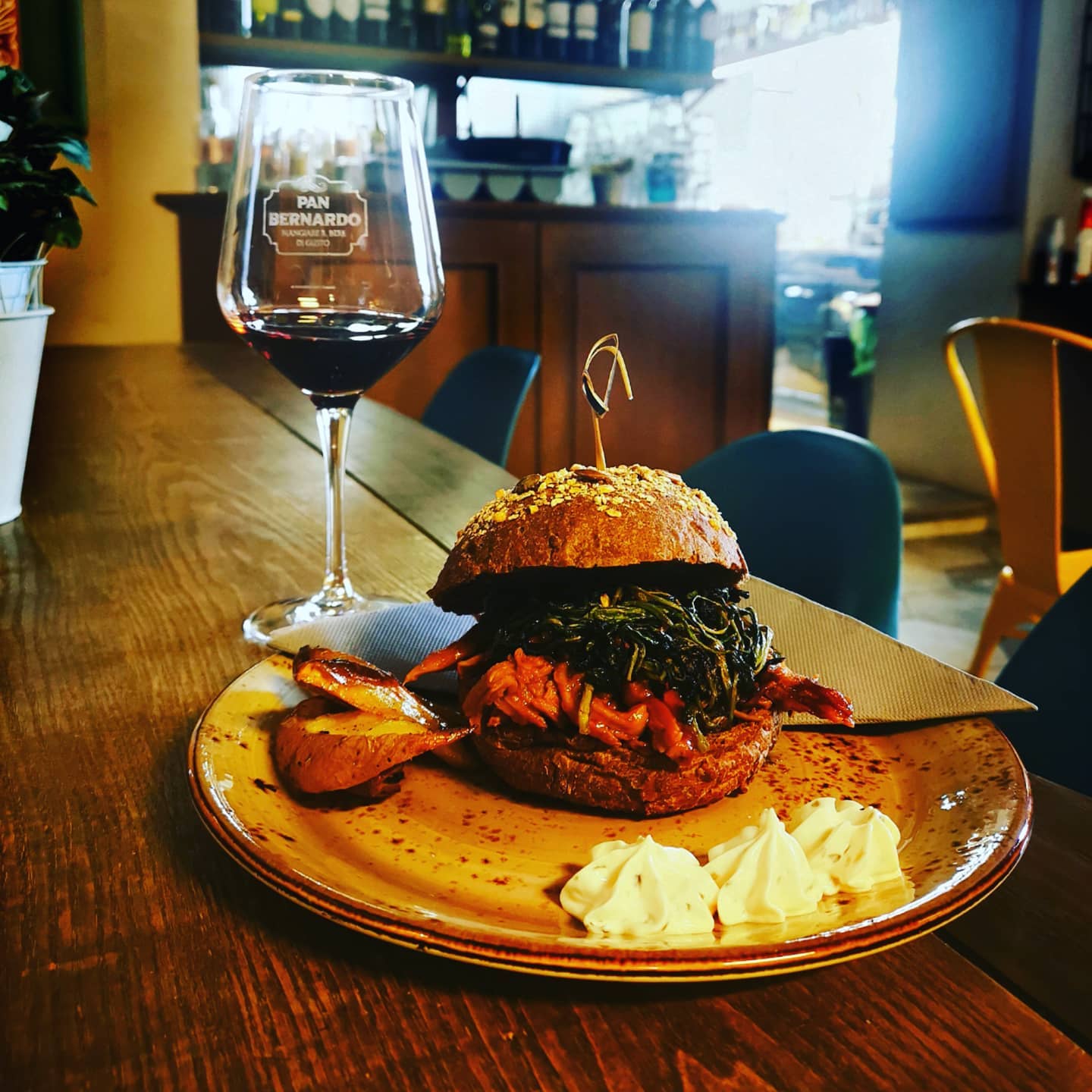 panino con hamburger gourmet