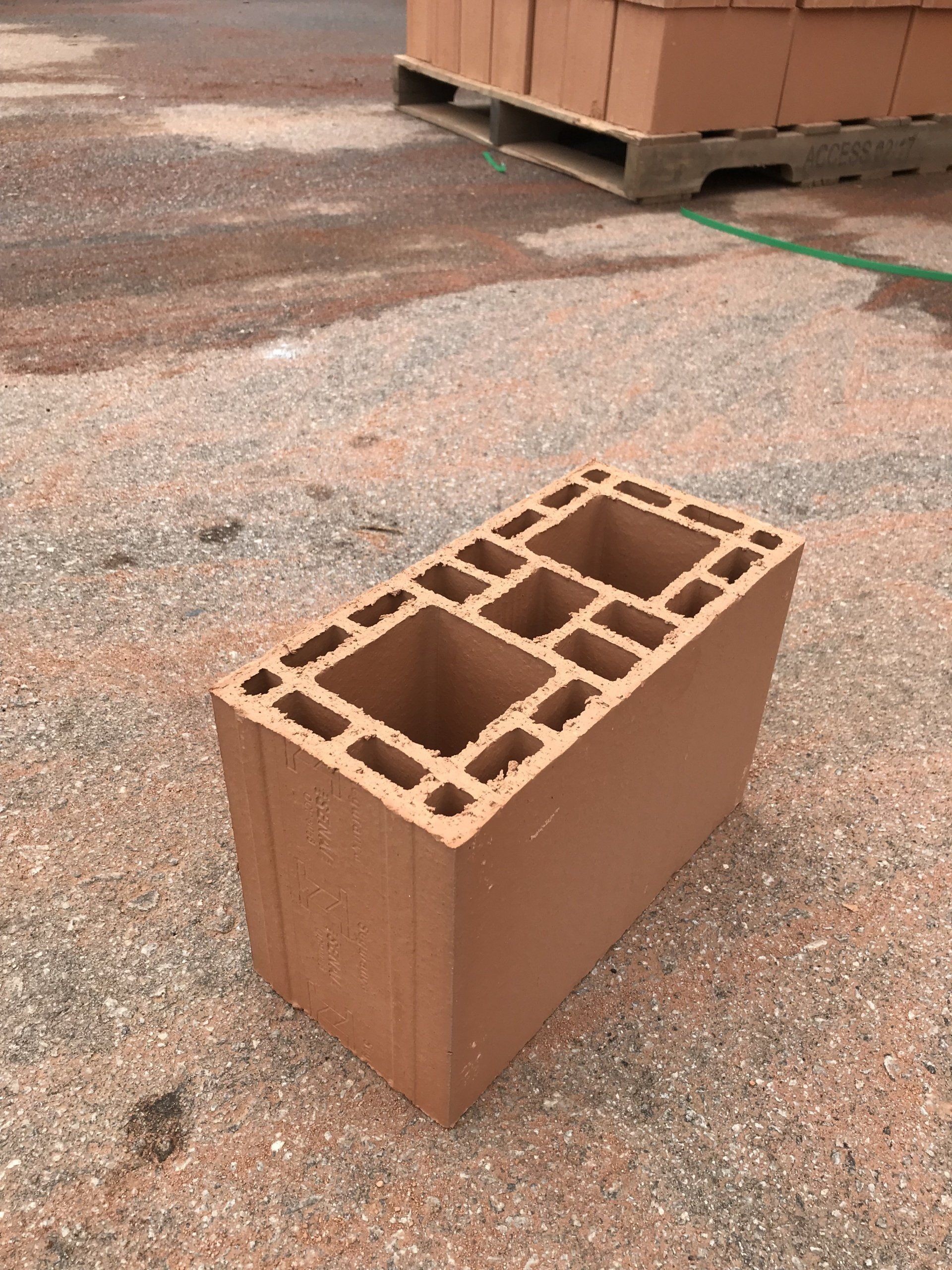 Blocos Cerâmicos de Vedação é na Jorge Blocos