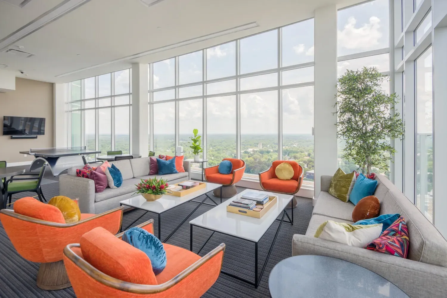 Resident lounge at One City Center in Durham, North Carolina
