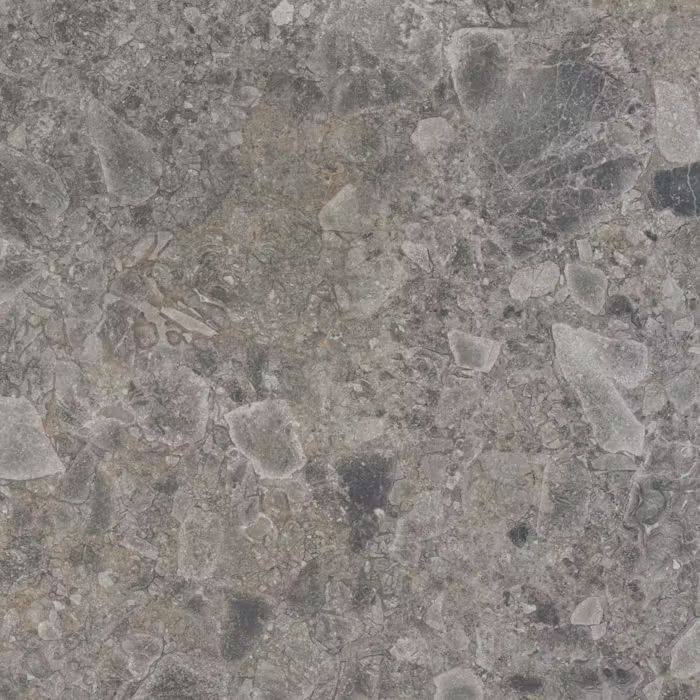 Un primer plano de una encimera de granito gris.