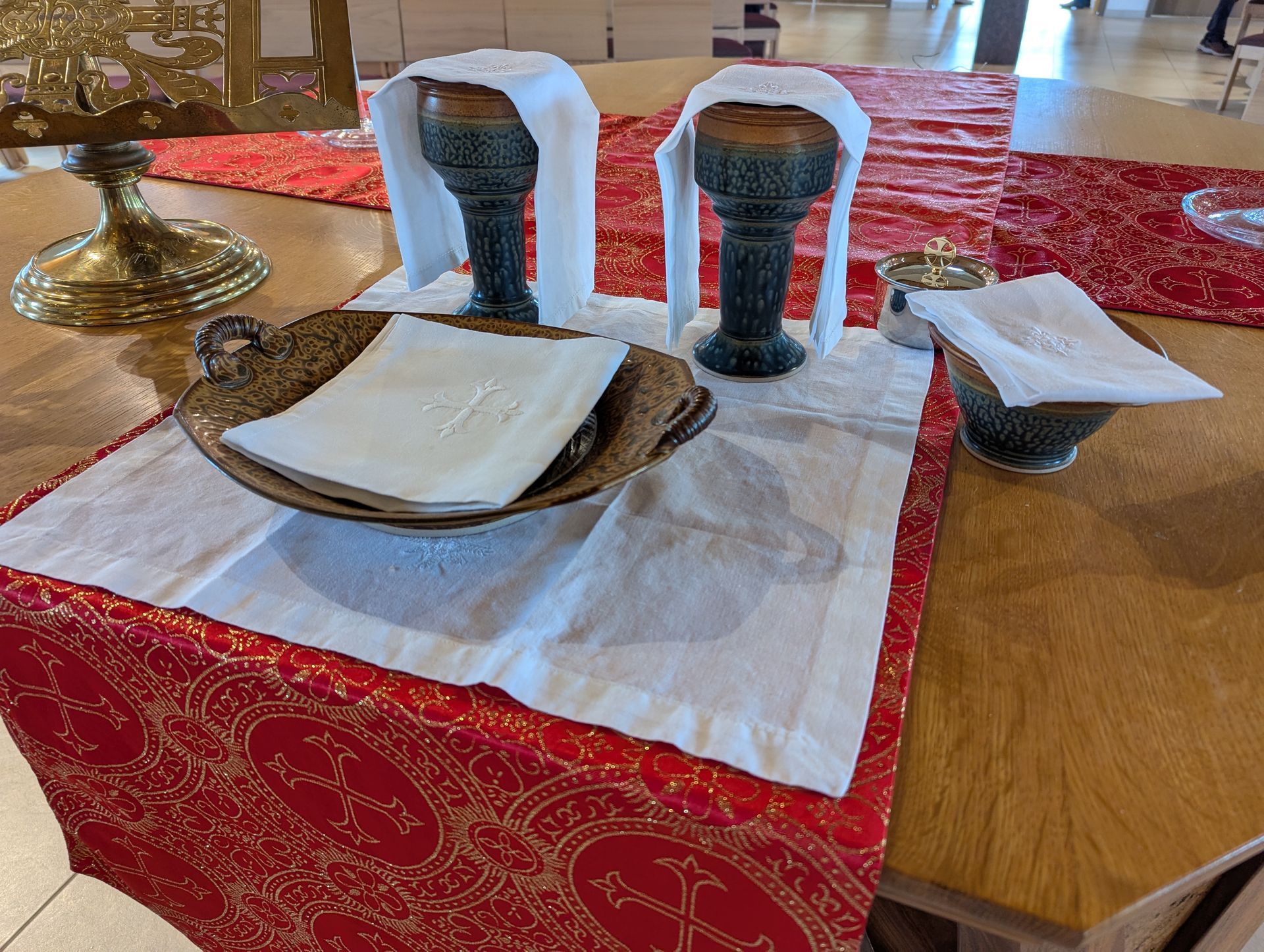 The Lord's Supper on the Altar