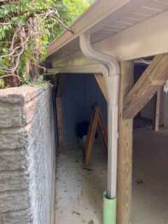 Close up image of a gutter - Lititz, PA – Trailside Spouting, LLC