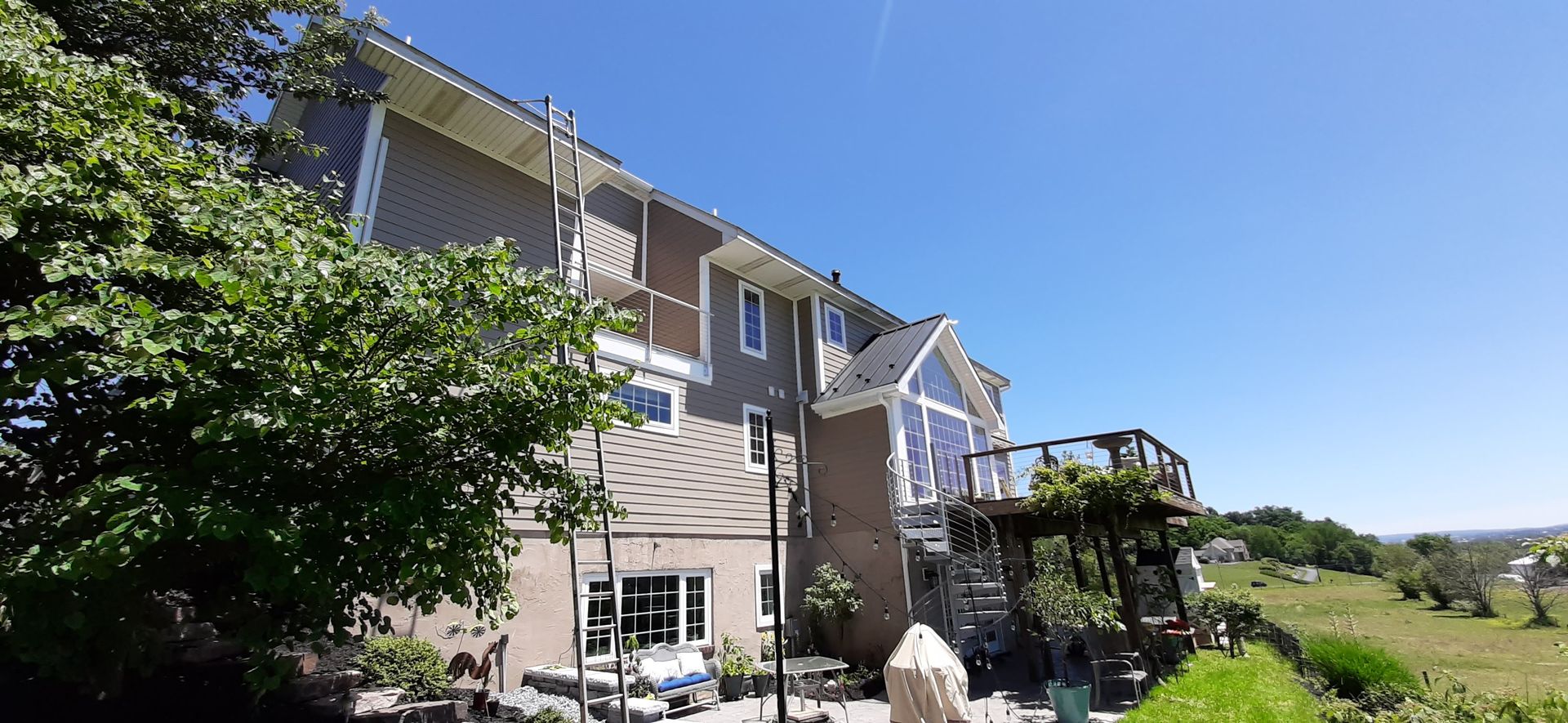 Wide Side View Of House  – Lititz, PA – Trailside Spouting, LLC