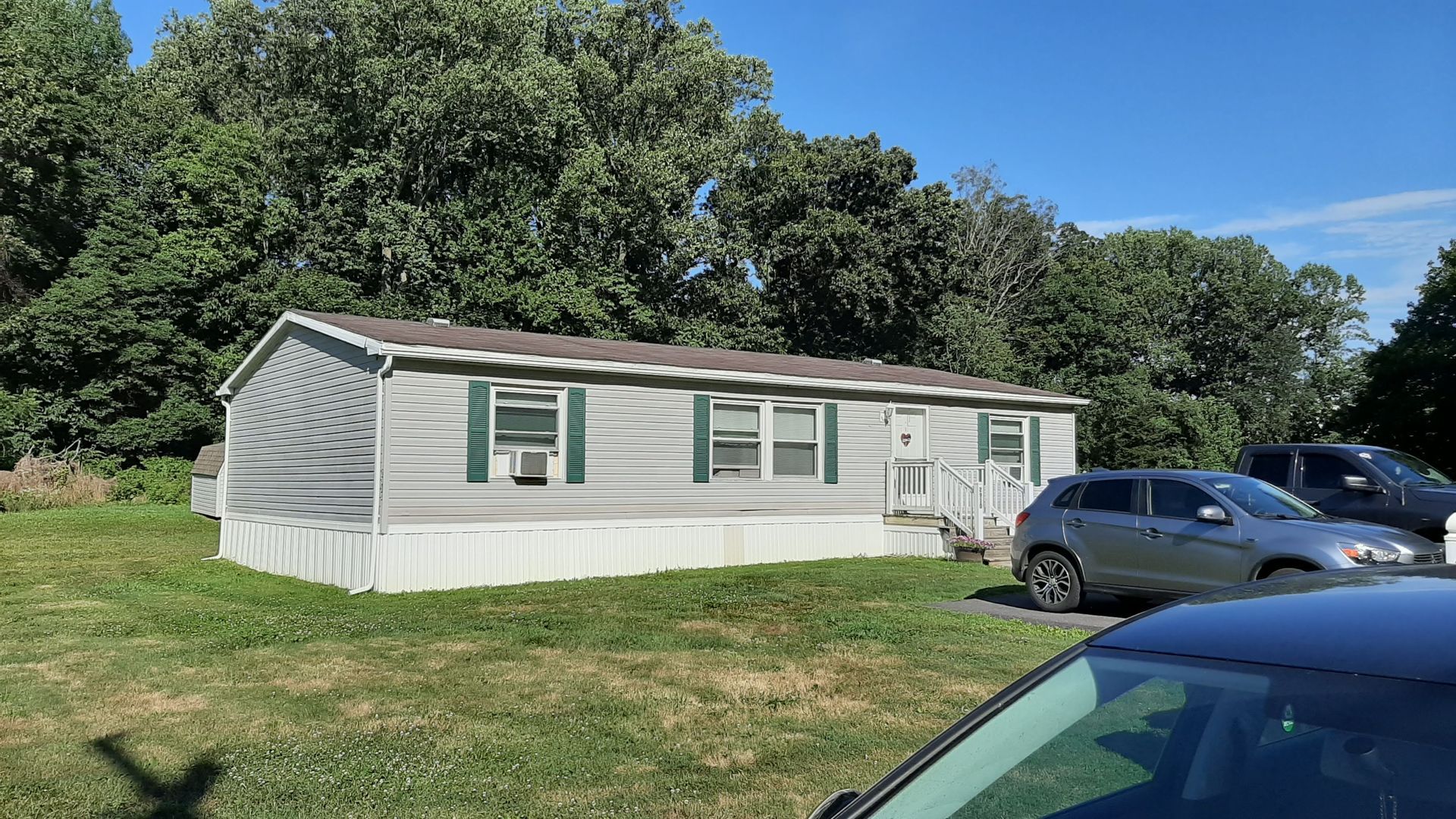 Outside View of a House With No Second Floor - Lititz, PA – Trailside Spouting, LLC