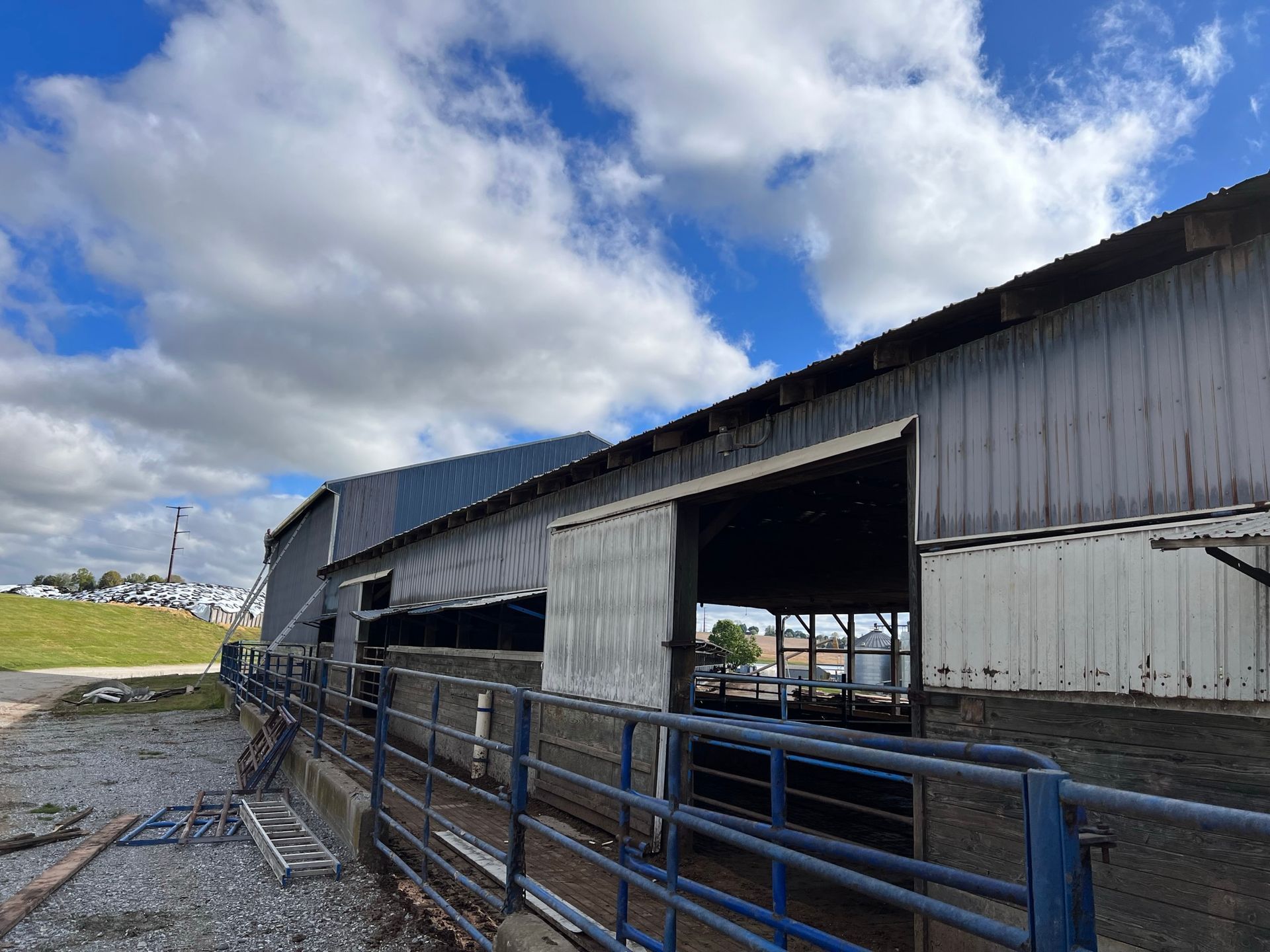 WareHouse With Gutter - Lititz, PA – Trailside Spouting, LLC