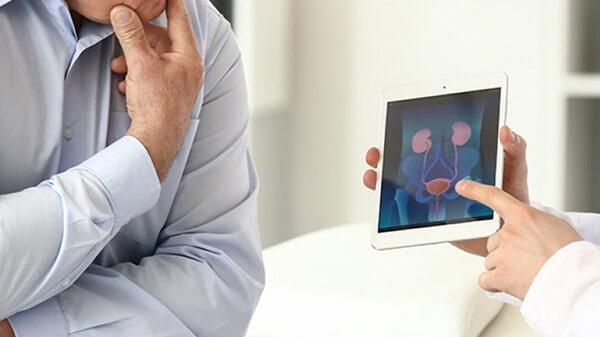 DR. ORLANDO ALFREDO VELÁSQUEZ MARTÍNEZ