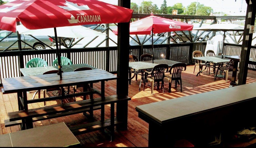 Roxbury Bar & Grill Official site London Ontario