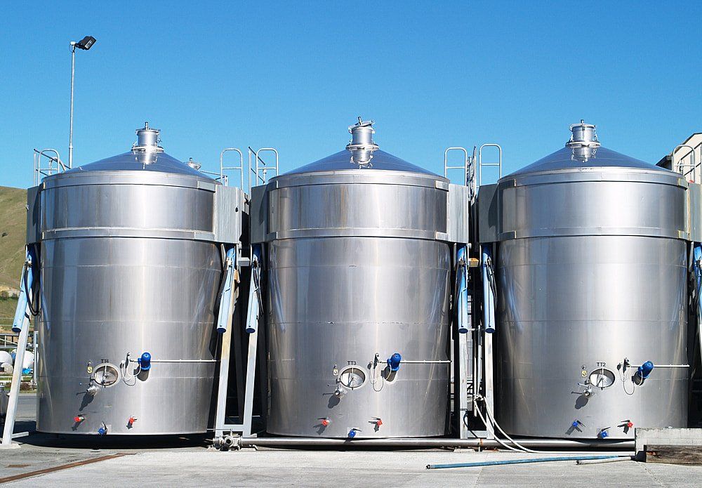 Dome Roof Tank Is One Kind of Steel Container Compose of A Spherical Roof  and A Cylindrical Body.