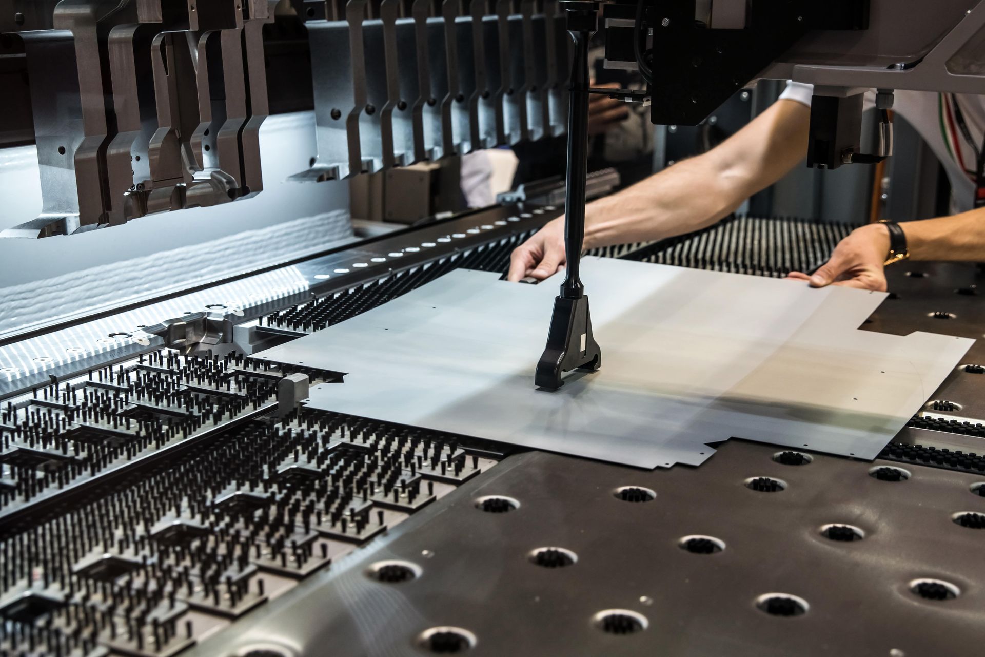 metal fabrication techniques