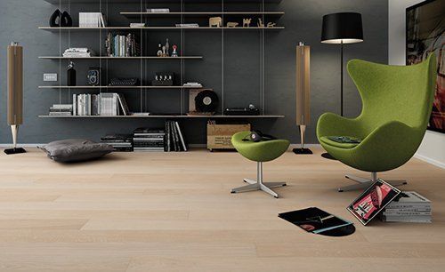 Parquet in legno chiaro