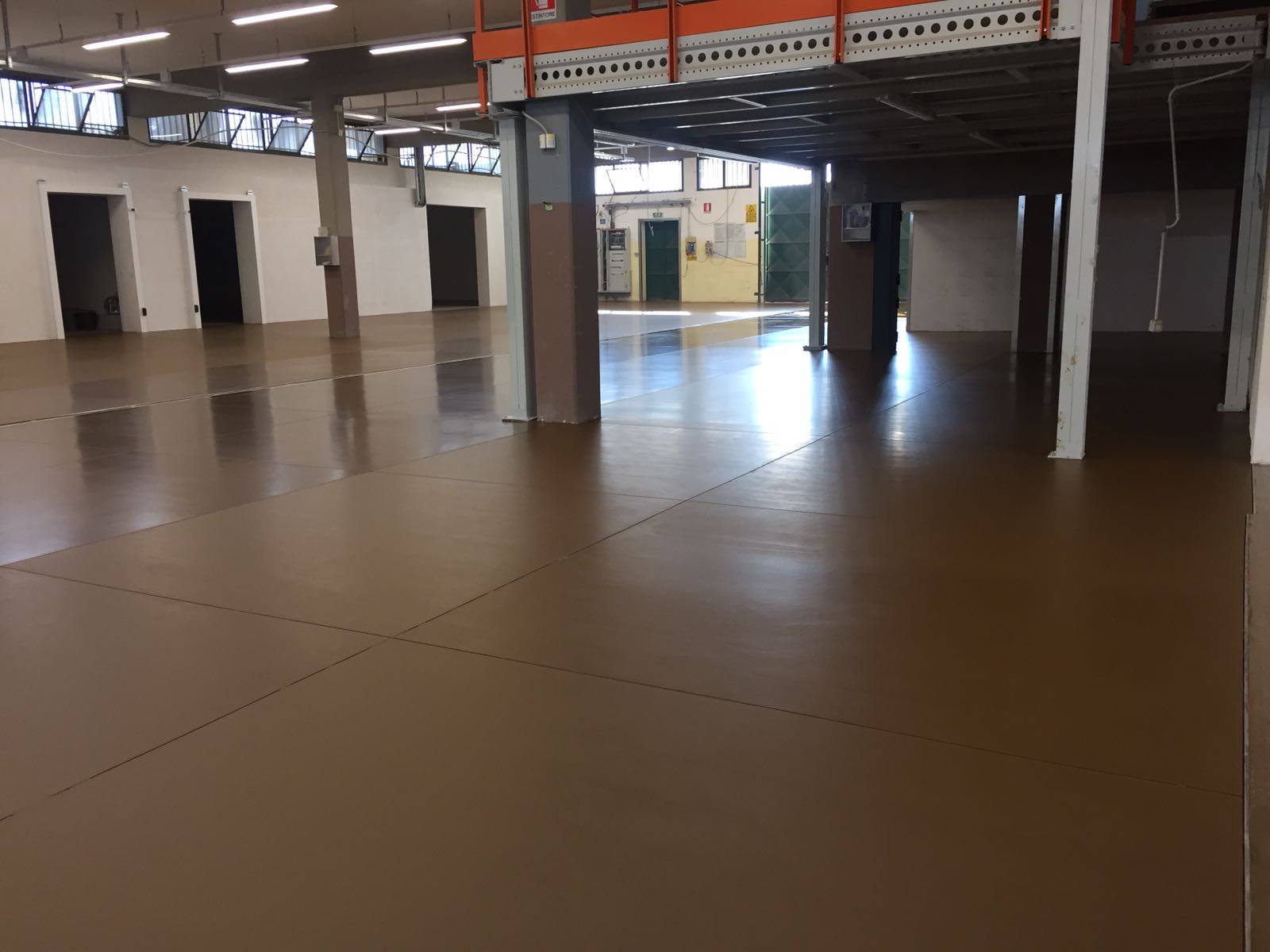 rivestimenti per stabilimenti industriali