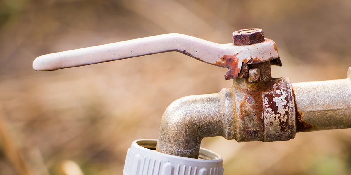 4 Common Plumbing Problems in Old Homes and How to Fix Them