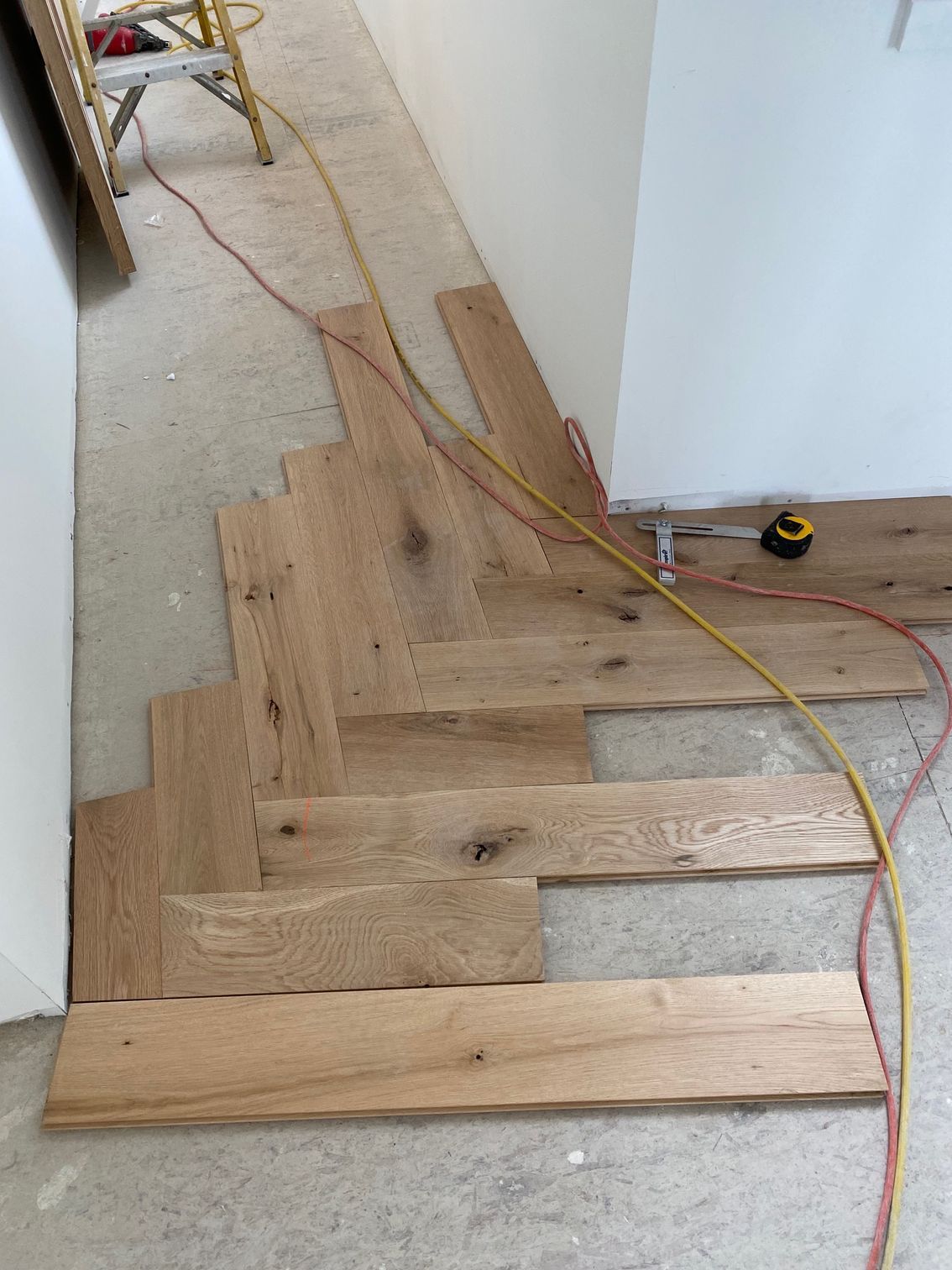 installation services 35