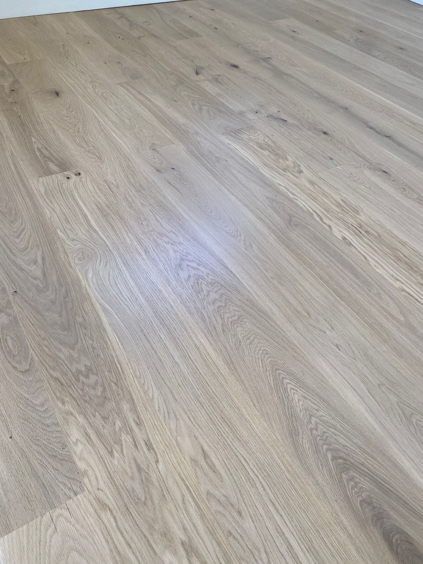 plank flooring 23