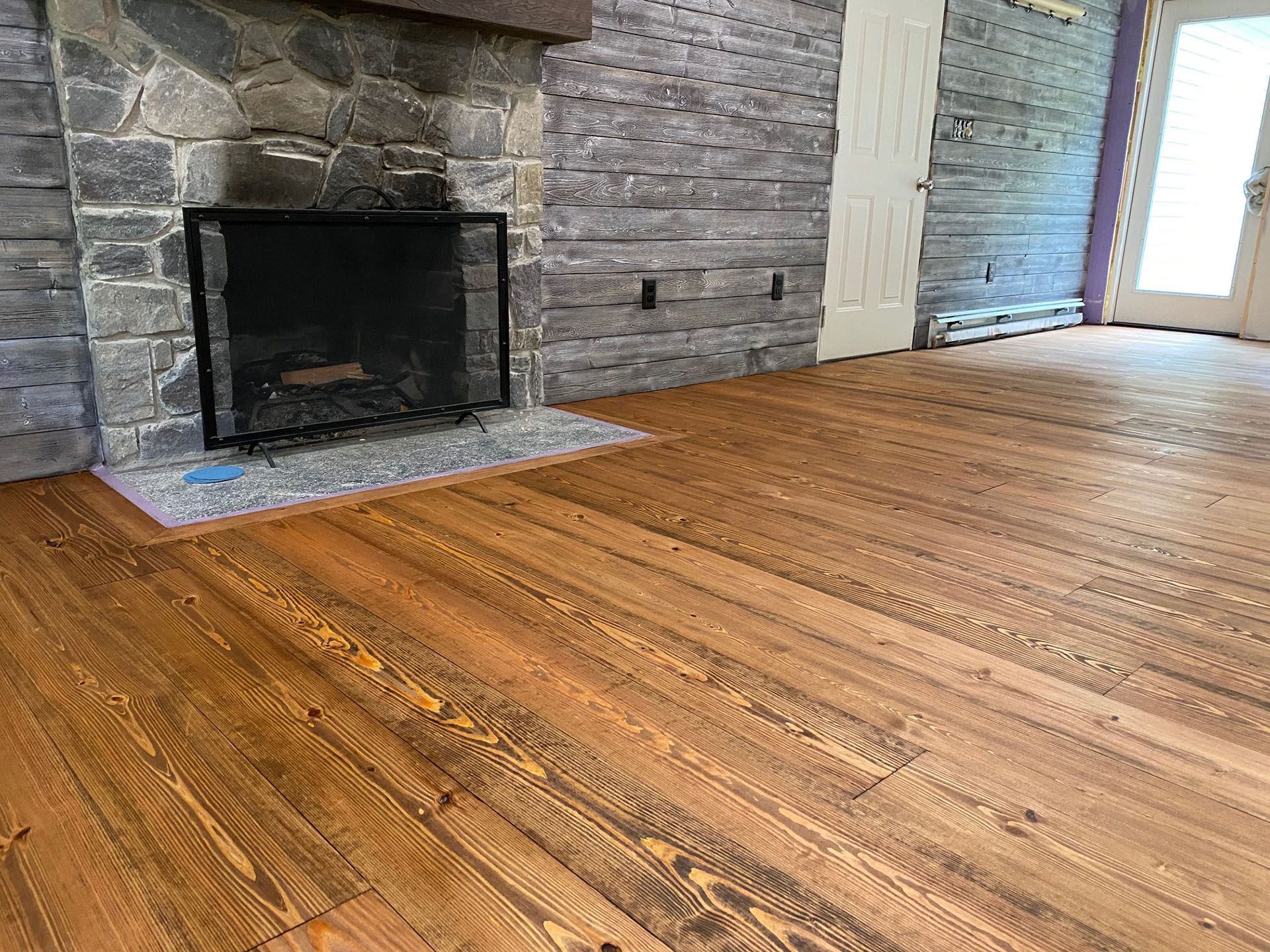 plank flooring 36