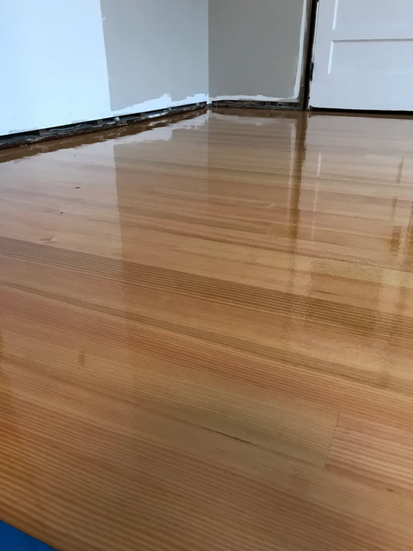 Stains & Finishes 82