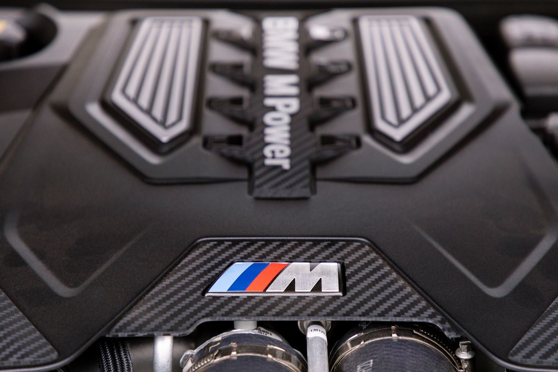 close up image of car part