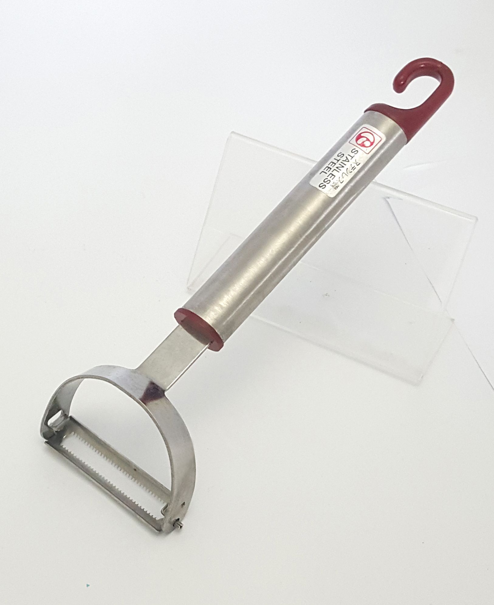 全鋼活動削皮刀<鋼齒刃>