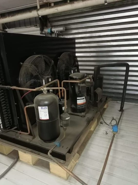 mantenimiento de neveras industriales chiller vitrinas de refrigeración